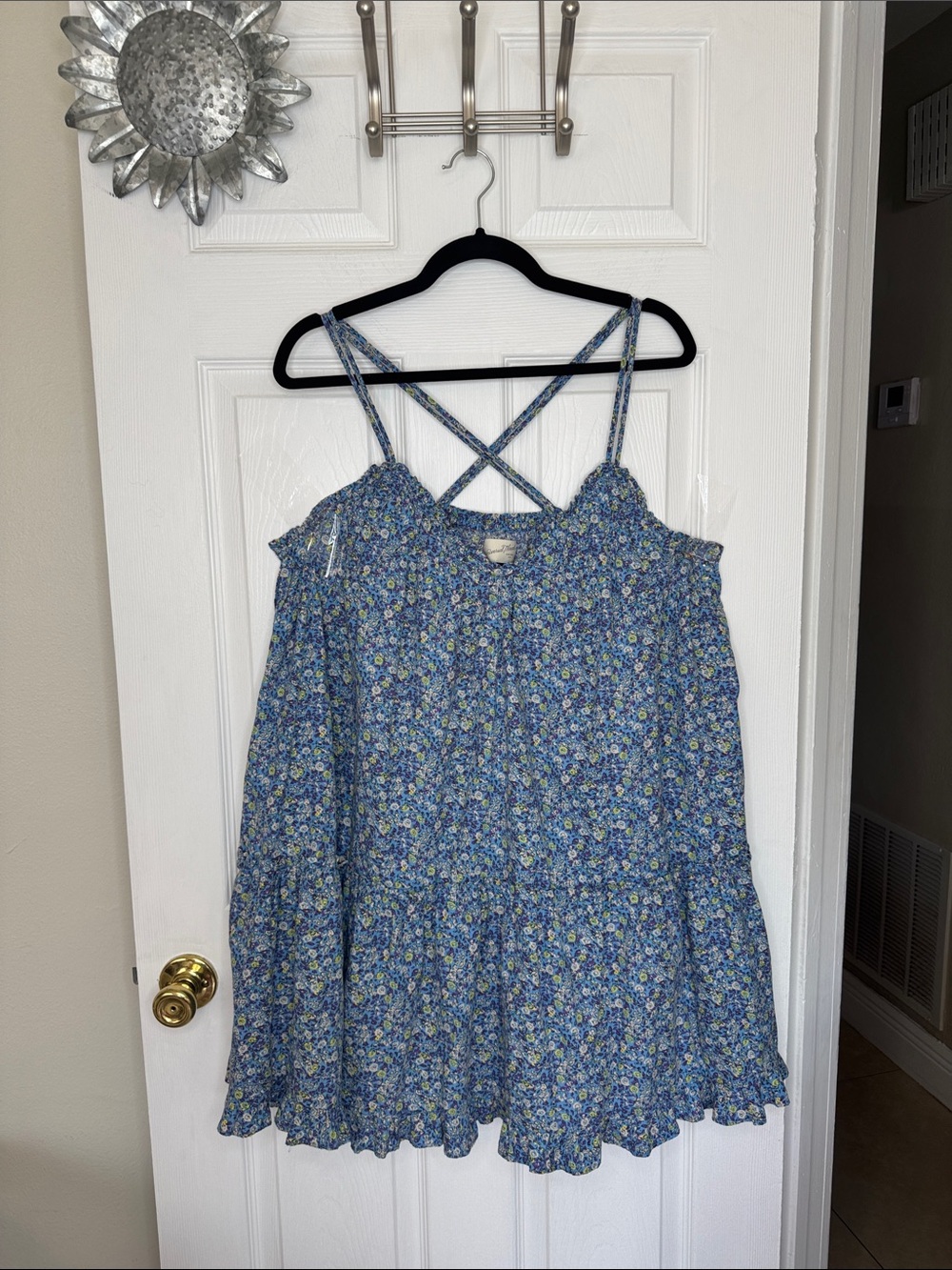 Universal Thread Blue Floral Crisscross Cami Dress Sz XXL.